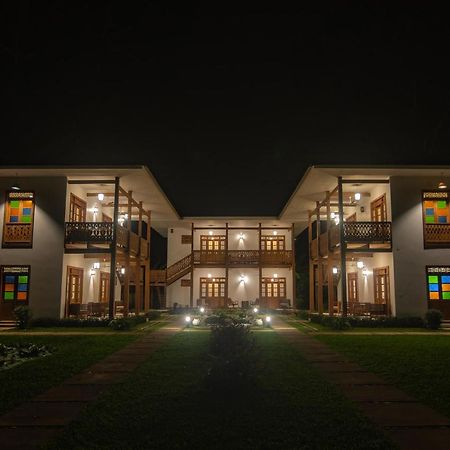 Lanna Ban Hotel Puerto Viejo de Talamanca Kültér fotó