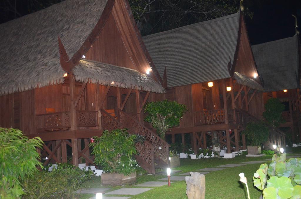 Lanna Ban Hotel Puerto Viejo de Talamanca Kültér fotó
