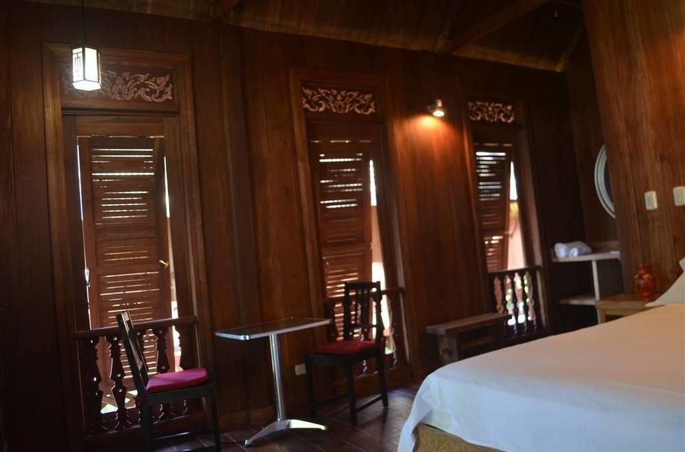 Lanna Ban Hotel Puerto Viejo de Talamanca Kültér fotó