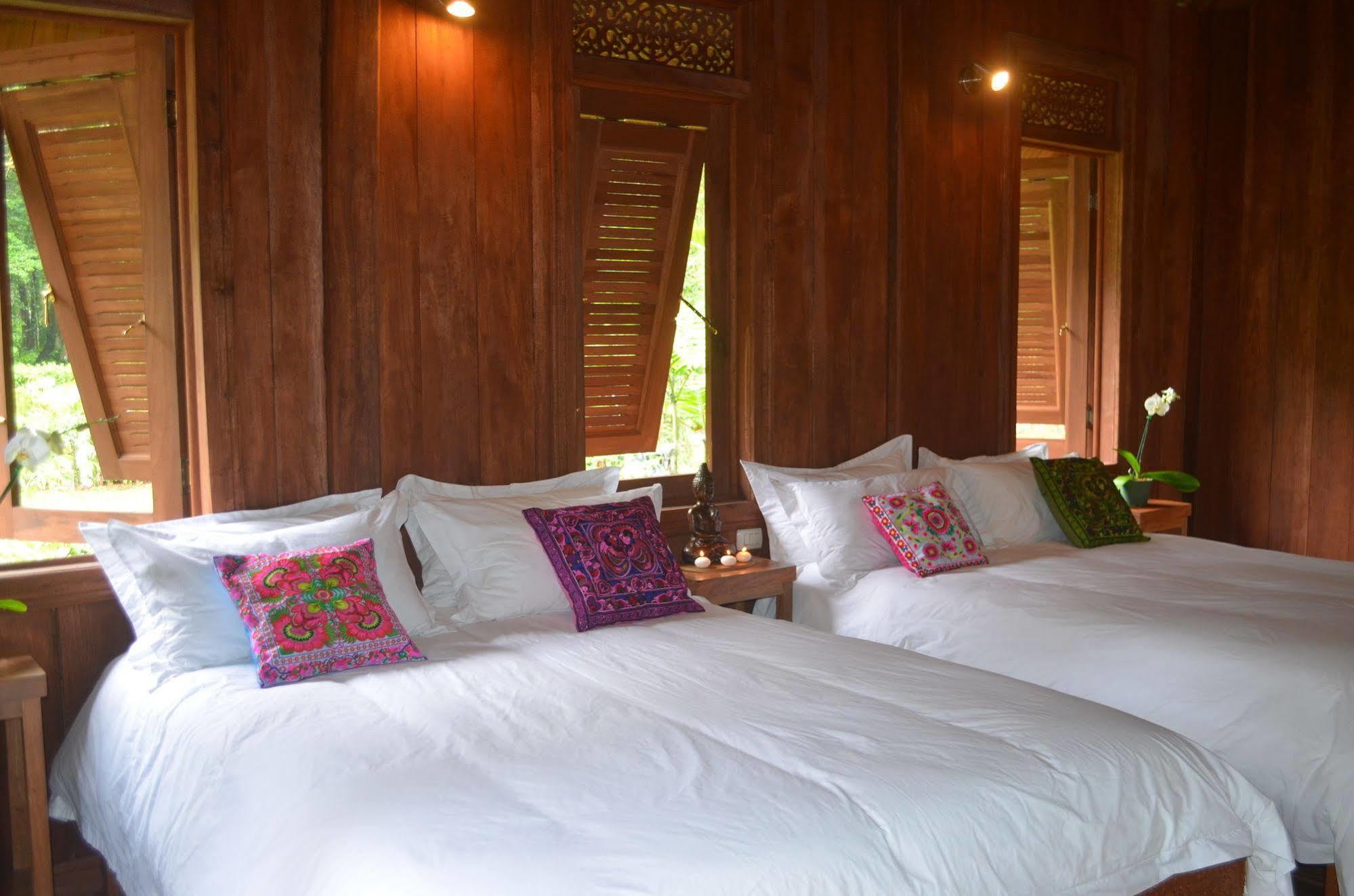 Lanna Ban Hotel Puerto Viejo de Talamanca Kültér fotó